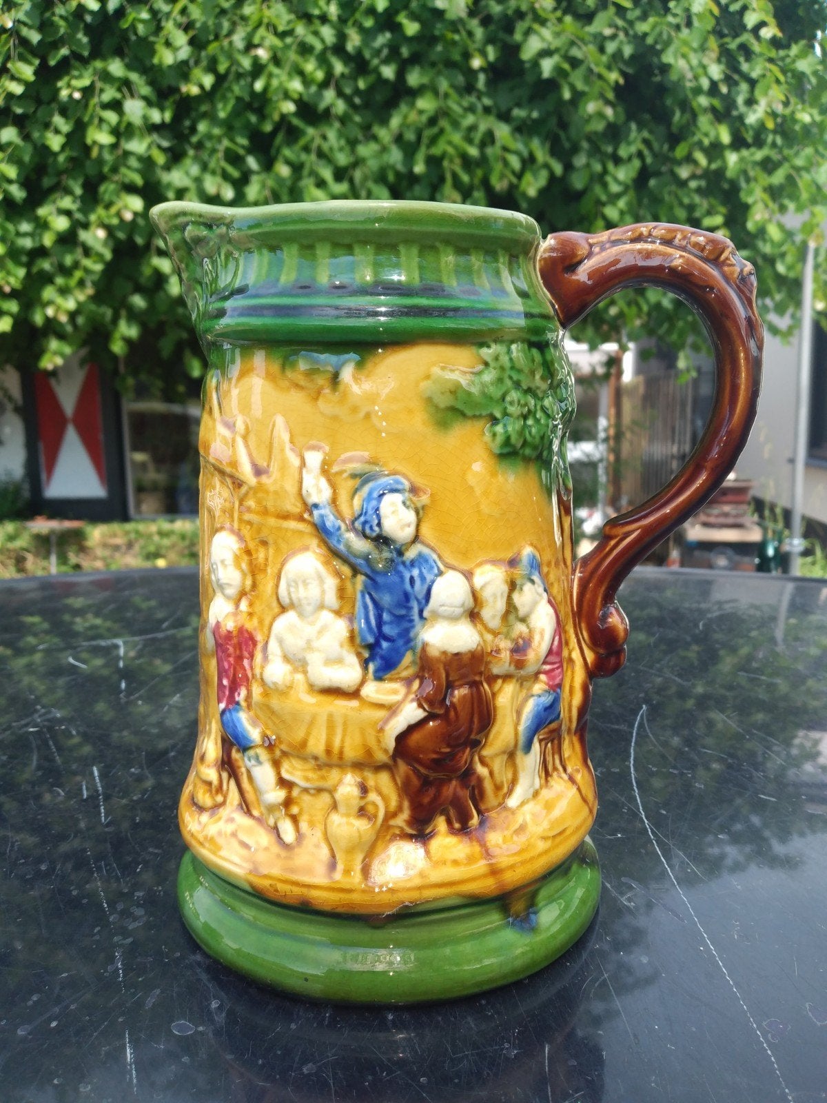 Vintage Aardewerk Bierpul met Reliëf Scène, Antiek en Kunst, Ophalen of Verzenden