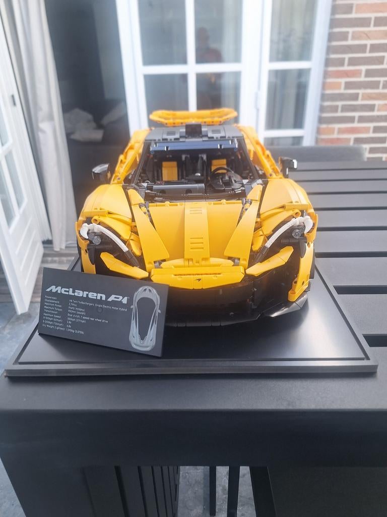 LEGO Technic 42173 McLaren P1 met vitrine, Ophalen, Compleet, Lego, Zo goed als nieuw