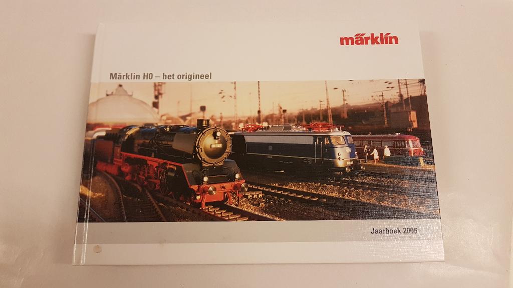 Marklin catalogus jaarboek 2006, Wisselstroom, Ophalen of Verzenden, Märklin, Nieuw
