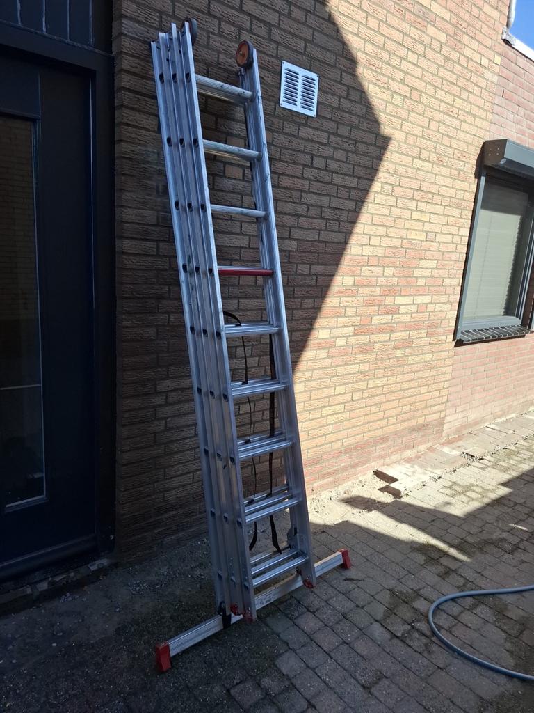 Altrex All Round AR 3060 Ladder - 3x9 sporten, 5,9m, Ophalen, Zo goed als nieuw, Ladder, Opvouwbaar of Inschuifbaar