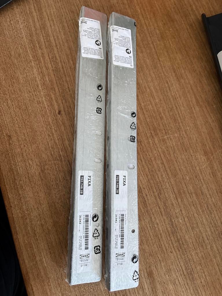 IKEA FIXA steunbeslag werkblad – nieuw (2 stuks), Ophalen of Verzenden, Zo goed als nieuw