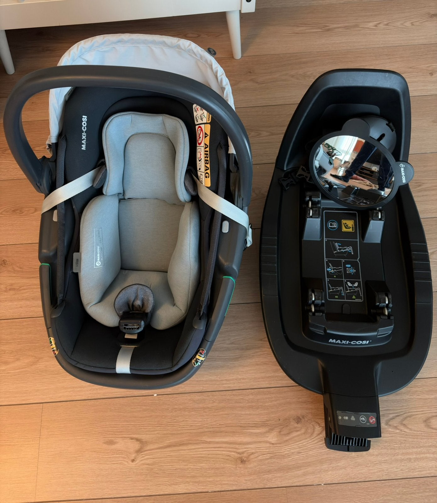 Maxi-Cosi Coral 360 + FamilyFix 3 + verkleiner + spiegel, Kinderen en Baby's, Ophalen, Autogordel of Isofix, Slaapstand, Zo goed als nieuw