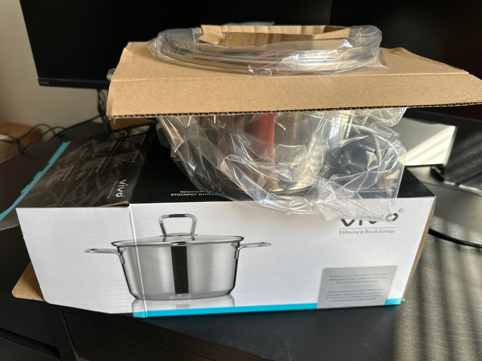 Villeroy & Boch Vivo Kookpan met Deksel - 20 cm, Met deksel, Nieuw, Ophalen of Verzenden, Rvs