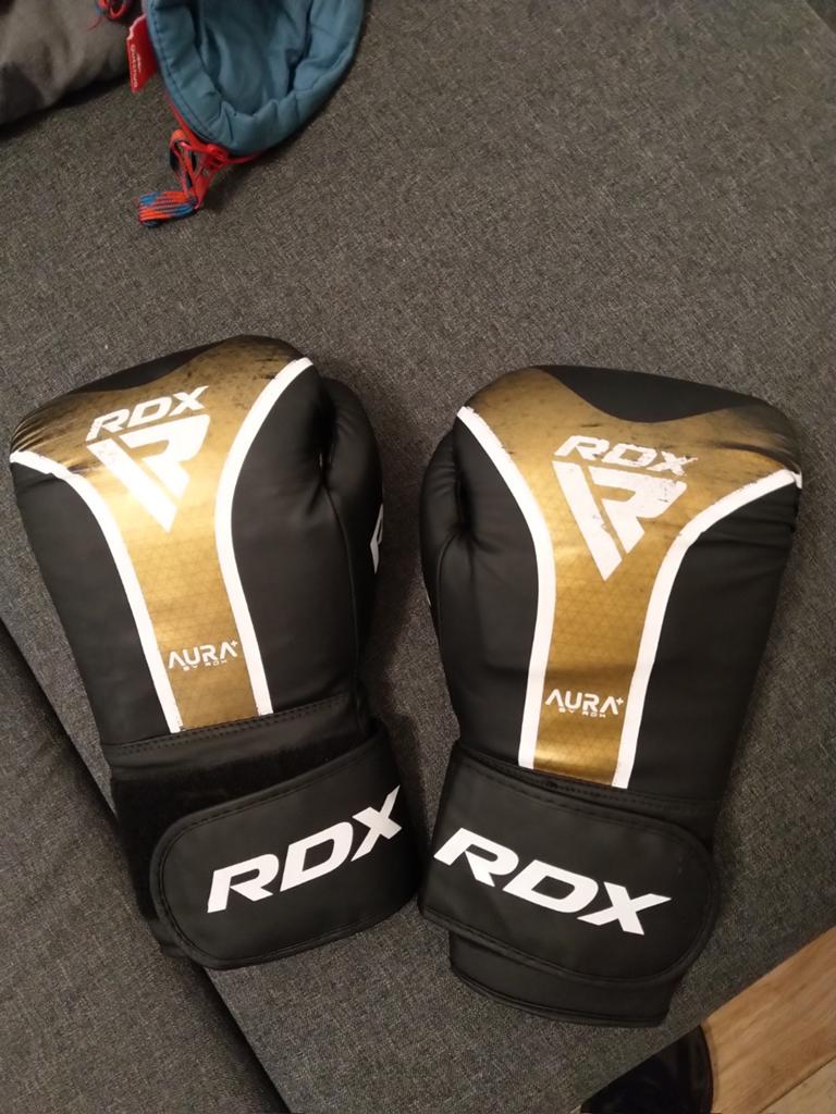 RDX Bokshandschoenen Kickboksen - Maat 14 oz - Gebruikt, Sport en Fitness, Ophalen of Verzenden, Gebruikt, Overige, Vechtsportbescherming