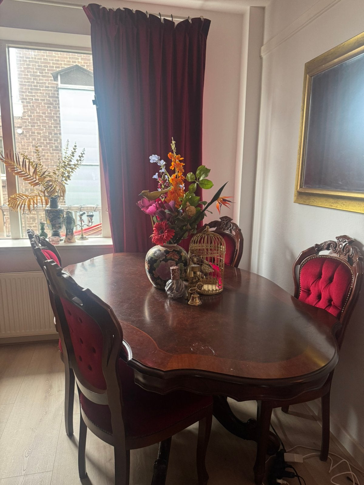 Eetkamer set stoelen en tafel barok rood, Ophalen, Gebruikt, Barok, 4 tot 6 stoelen