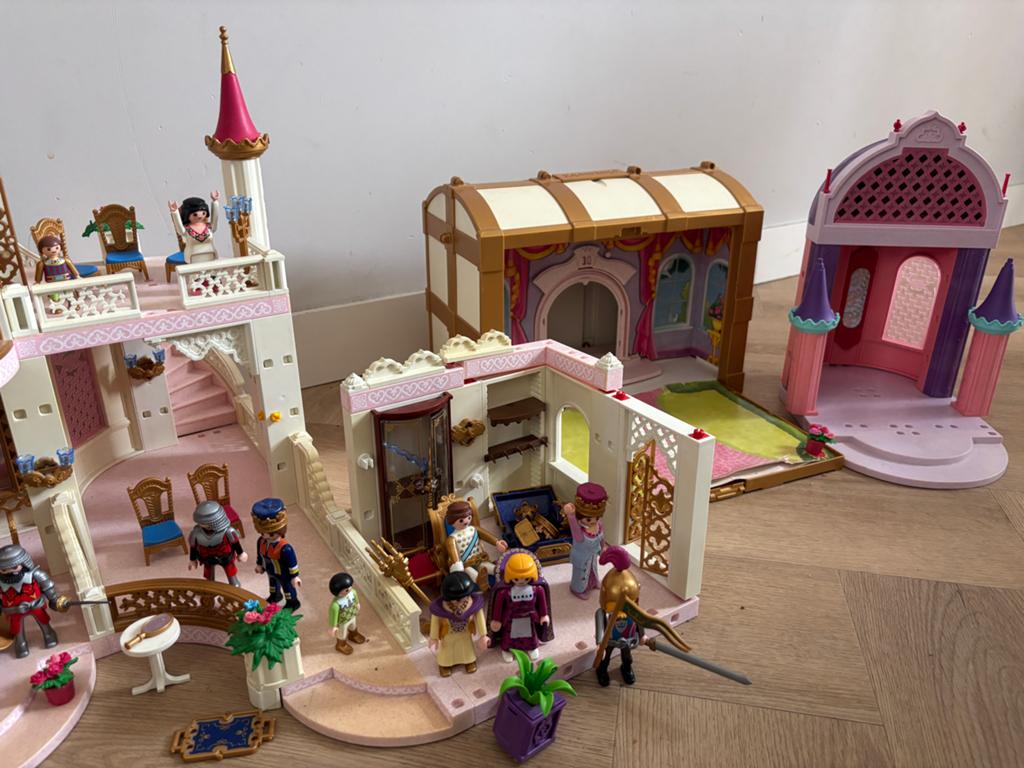 PLAYMOBIL Prinsessenkasteel met uitbreidingen en accessoires, Ophalen of Verzenden, Gebruikt, Complete set