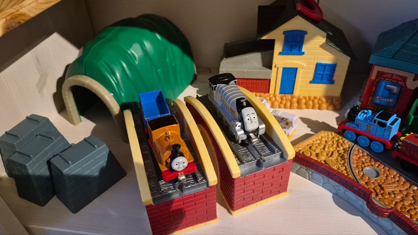 Grote Thomas de Trein set met Cranky en Knapford Station, Ophalen, Gebruikt
