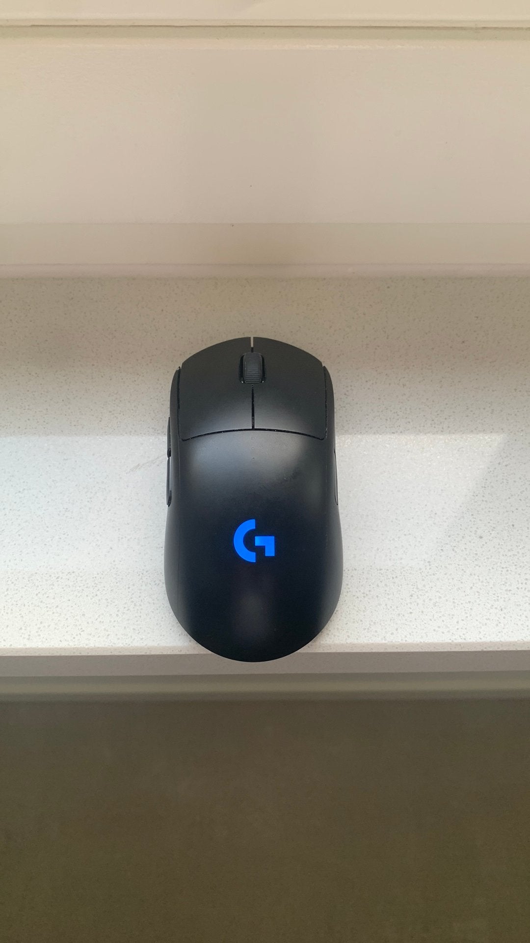 Logitech g pro gaming muis, Ophalen of Verzenden, Zo goed als nieuw, Gaming muis