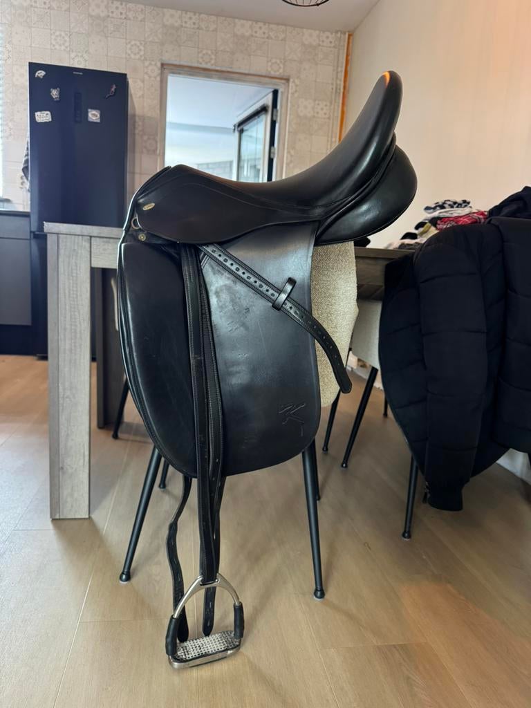 Kentaur Penelope 18 inch, Dieren en Toebehoren, Paarden en Pony's | Zadels, Ophalen of Verzenden, Zo goed als nieuw, Dressuur