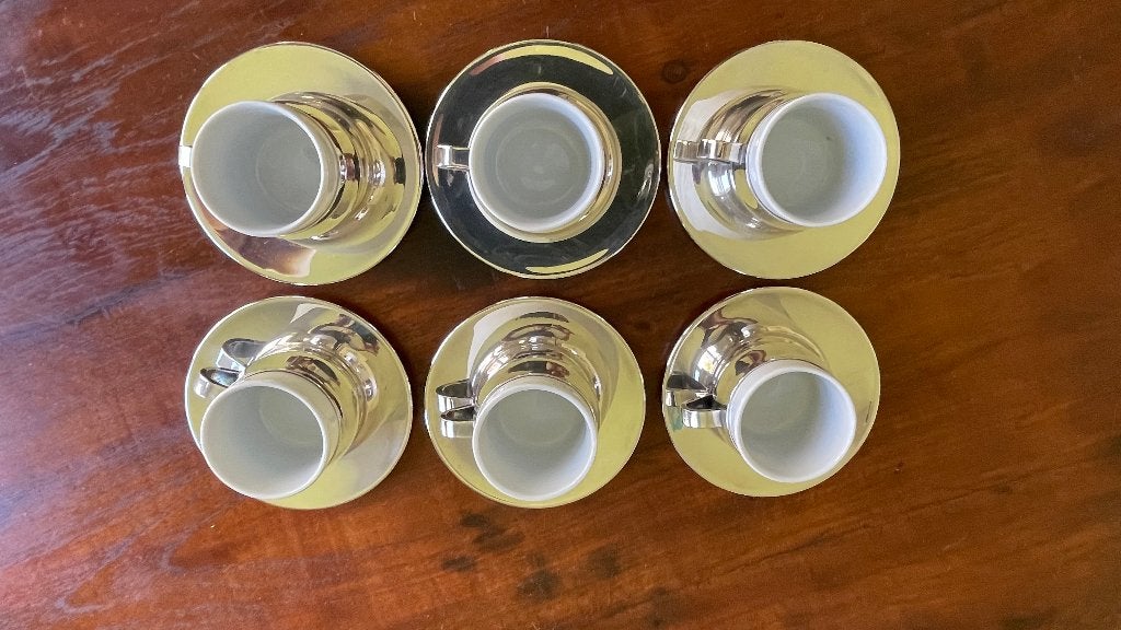 Apilco mocca kop en schoteltjes, zwaarverzilverde houders, Huis en Inrichting, Keuken | Servies, Verzenden, Vintage, Kop(pen) en/of Schotel(s)