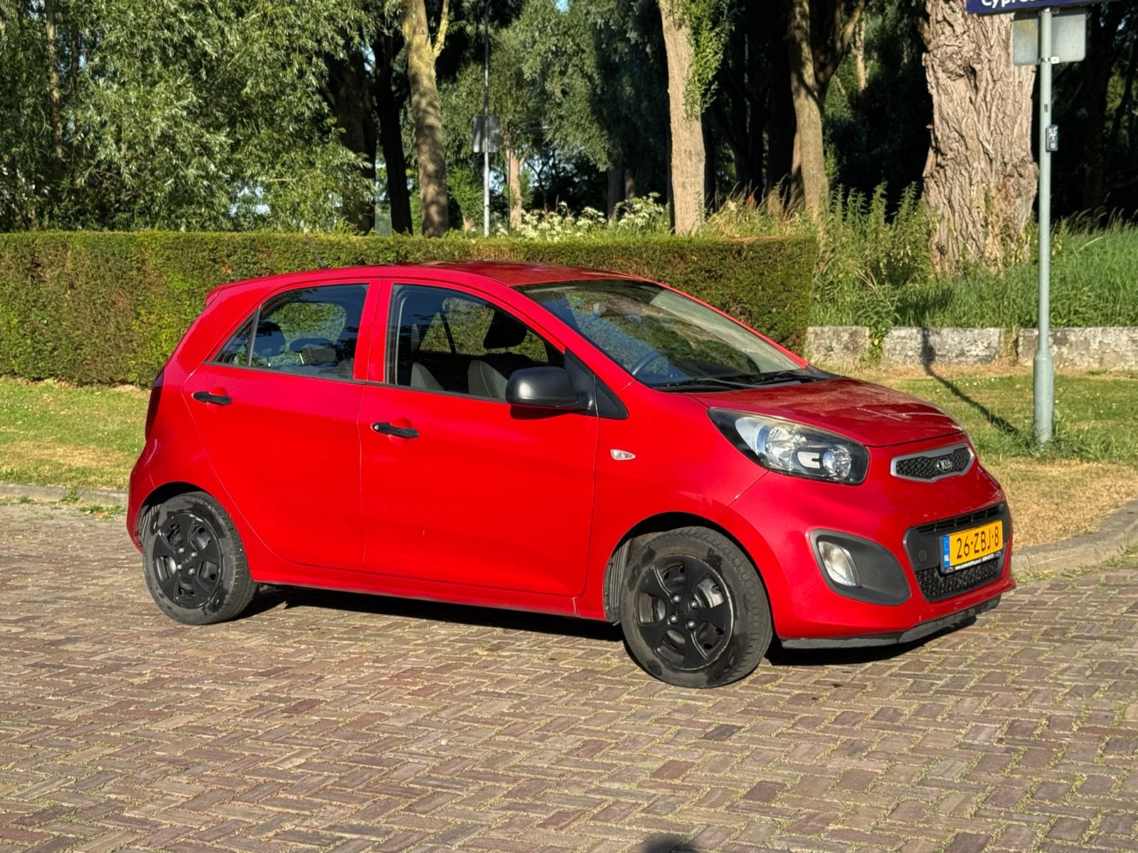 Kia Picanto 1.0 Cvvt 5-DRS 2013 Rood, Auto's, Voorwielaandrijving, 400 kg, Origineel Nederlands, 24 km/l