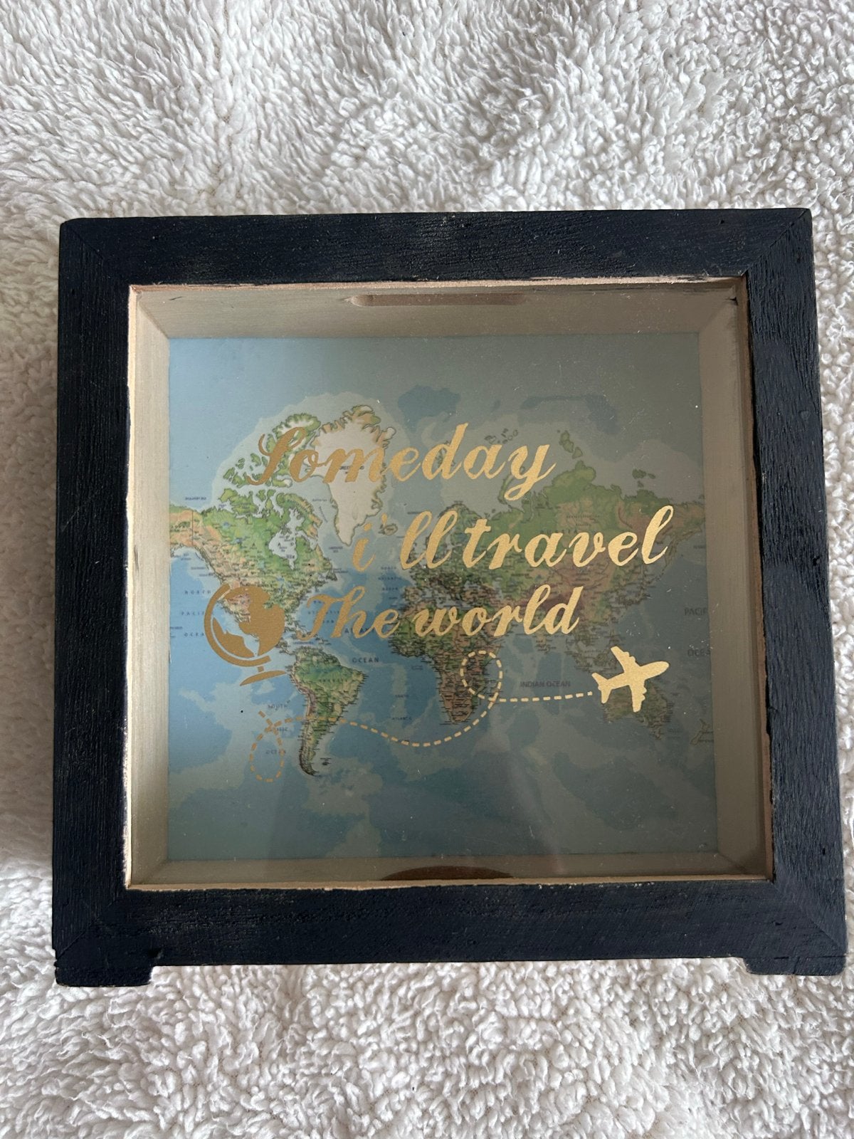 Spaarpot 'Someday I'll travel the world', Hout, Overige stijlen, Ophalen of Verzenden, Gebruikt