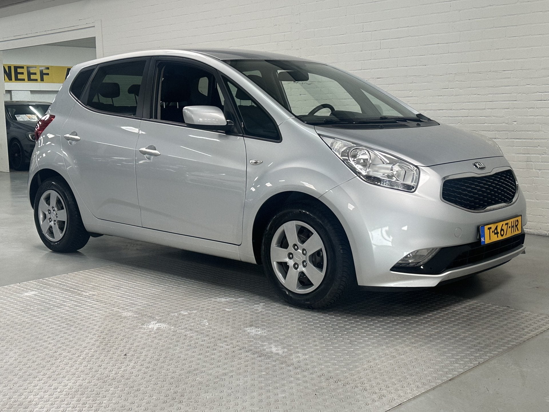 Kia Venga 1.6 CVVT DynamicPLusLine CLIMA / CRUISE / CEMERA /, Auto's, Kia, Voorwielaandrijving, Dealer onderhouden, Gebruikt, 4 cilinders