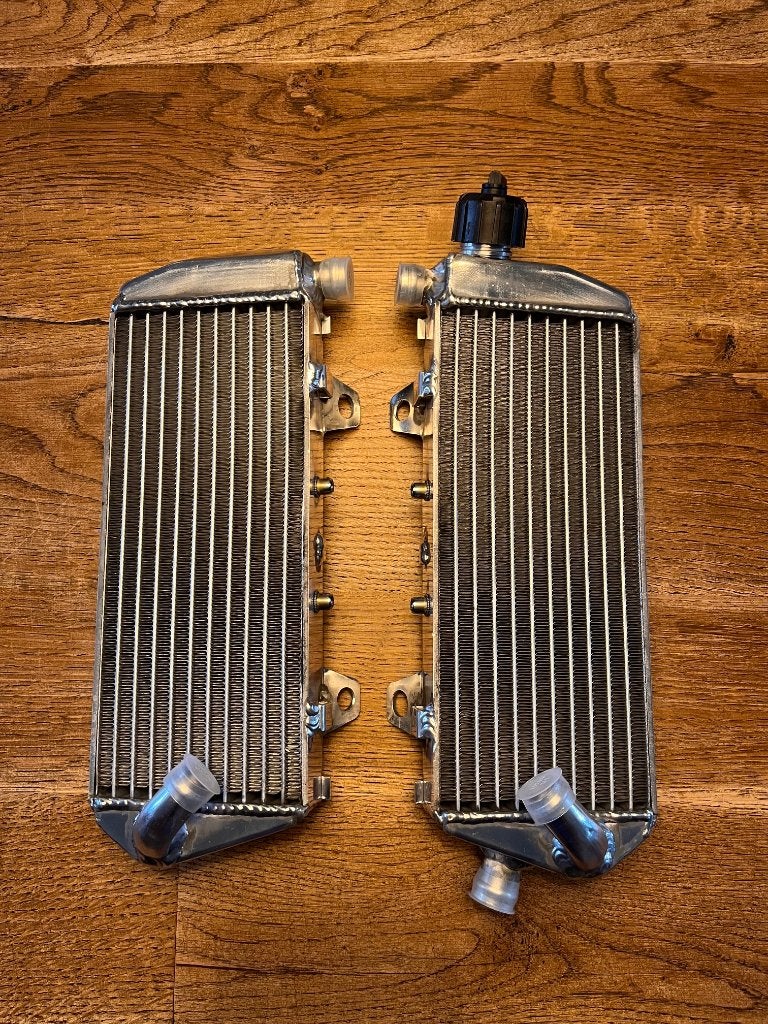 Nieuwe radiateur set voor de KTM 250 sxf bouwjaar 2025 2026, Ophalen of Verzenden, Nieuw
