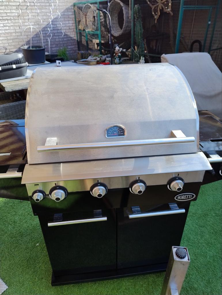 Boretti Ibrido gas BBQ - Zo goed als nieuw met zijbrander, Ophalen