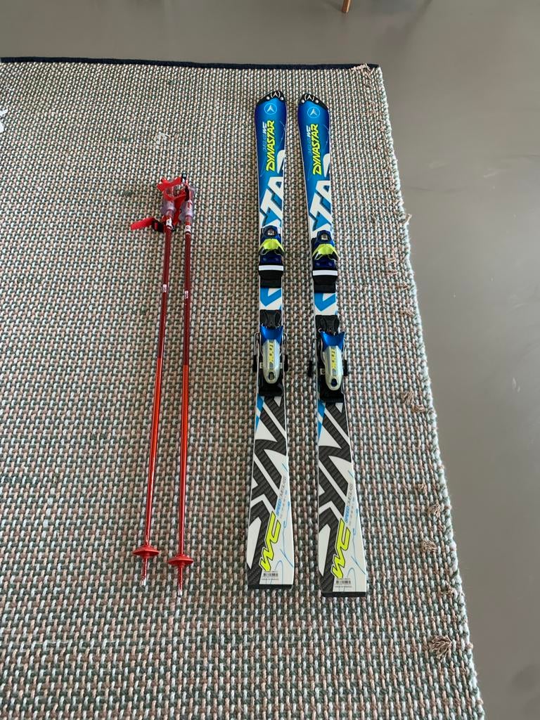Dynastar Speed Omeglass Ski's 165 cm met stokken 120 cm, Sport en Fitness, Skiën en Langlaufen, 160 tot 180 cm, Zo goed als nieuw