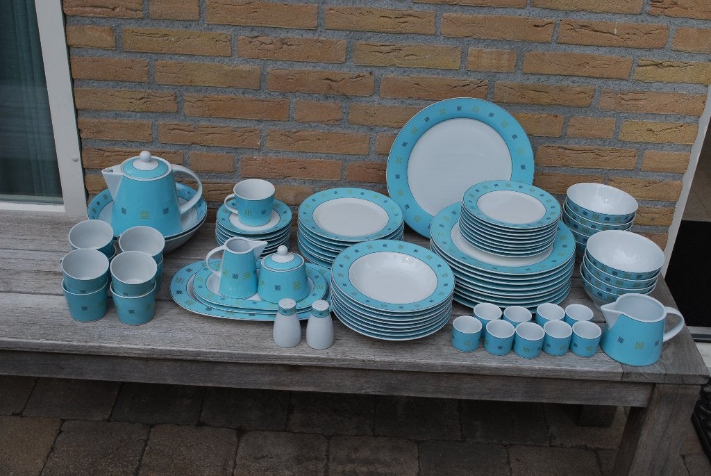 81-delig Groot Compleet Blauw Wit Servies L. Dake en Zn., Huis en Inrichting, Ophalen, Gebruikt, Onbekend, Onbekend