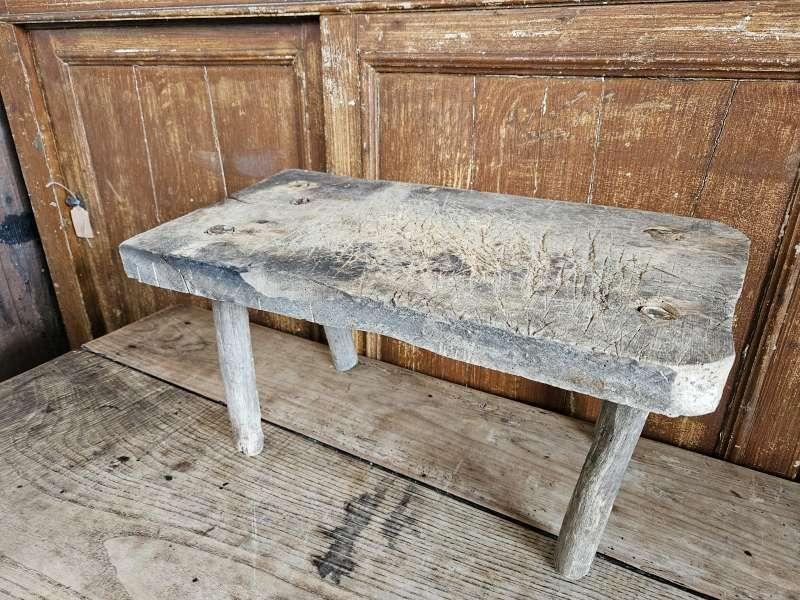 oud snijplank tafeltje ``WOONWINKEL RUSTIEK``, Ophalen of Verzenden