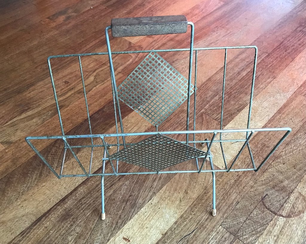 Vintage krantenbak uit 50’s/60’s, Ophalen, Gebruikt, Metaal, Vintage