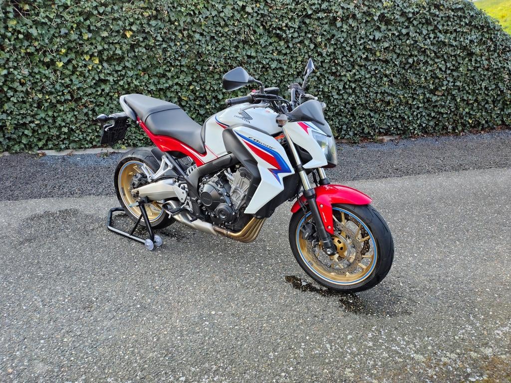 Honda CB650F A2/vol vermogen 2014, Motoren, Motoren | Honda, 675 cc, 4 cilinders, Gebruikt, Particulier