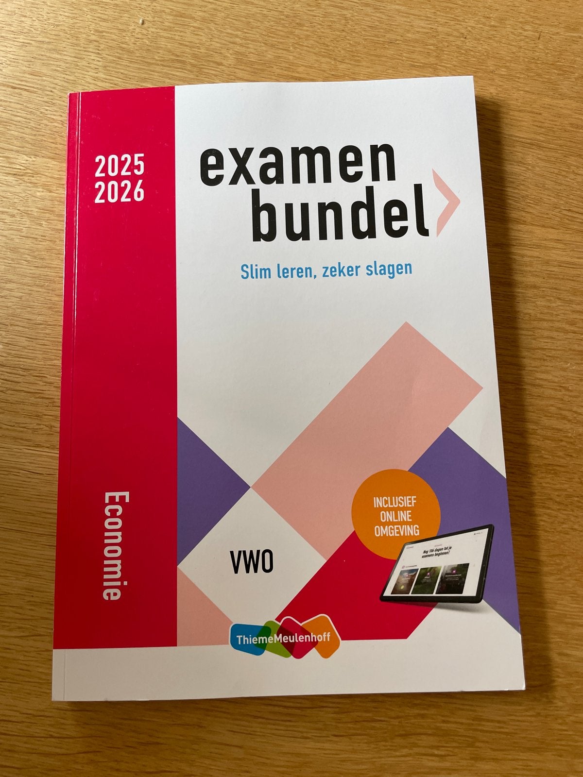 Examenbundel Economie VWO 2025-2026, Ophalen of Verzenden, Zo goed als nieuw, VWO, Economie