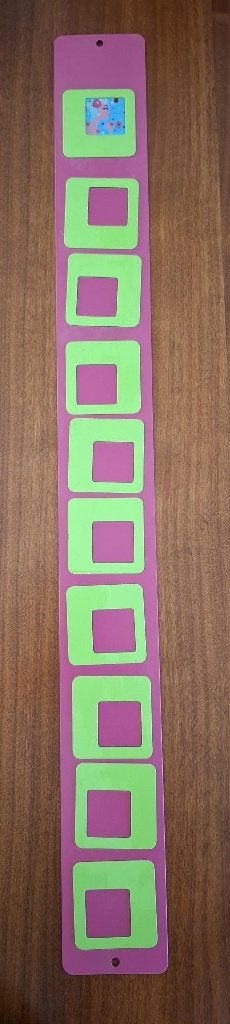Fotolijst voor 10 pasfoto’s * Roze * Metaal * Magneet, Ophalen, Gebruikt, Metaal, Roze