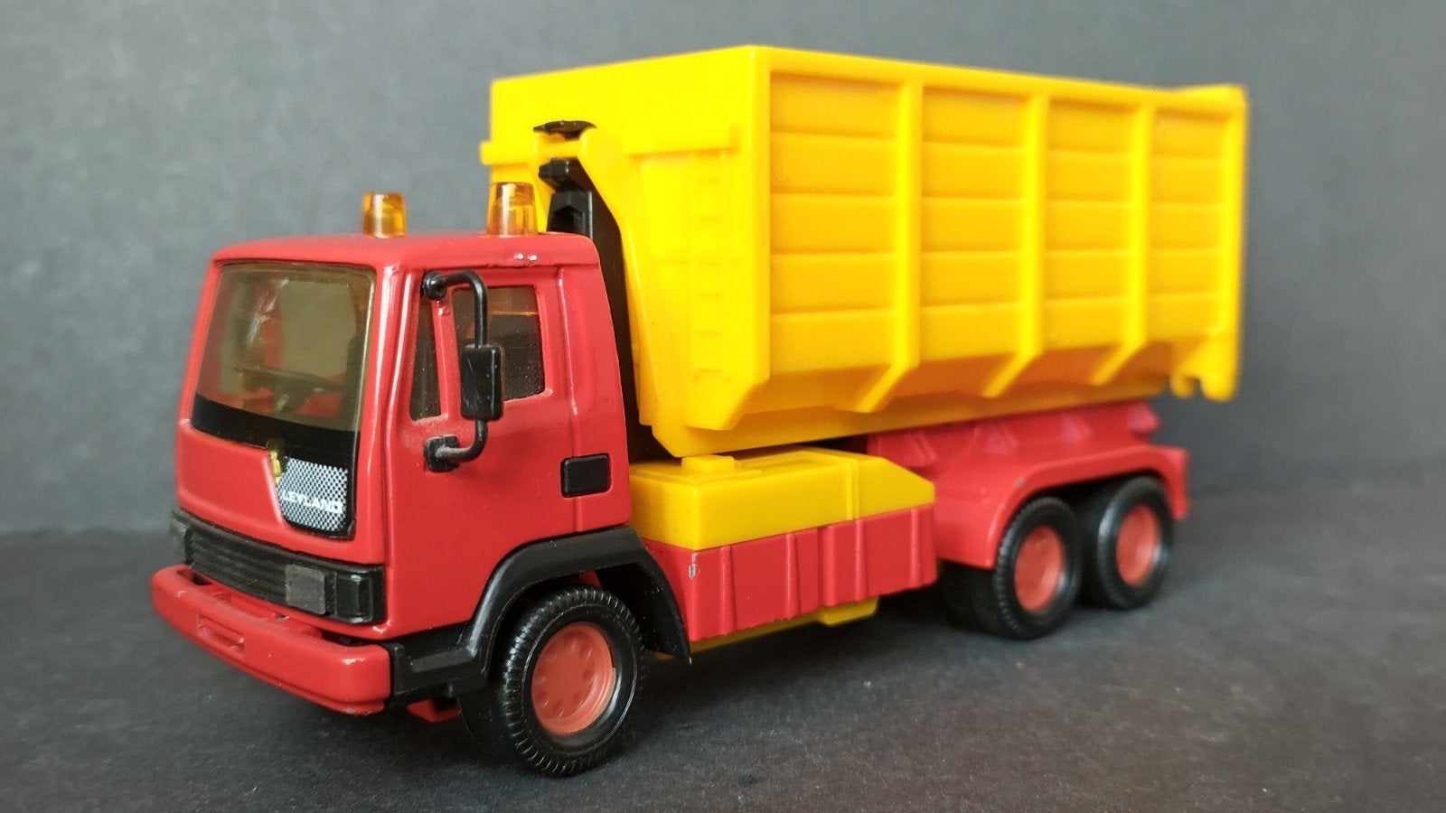 Leyland Daf Afzet container 1:50 Matchbox Pol, ., Zo goed als nieuw, ., Verzenden