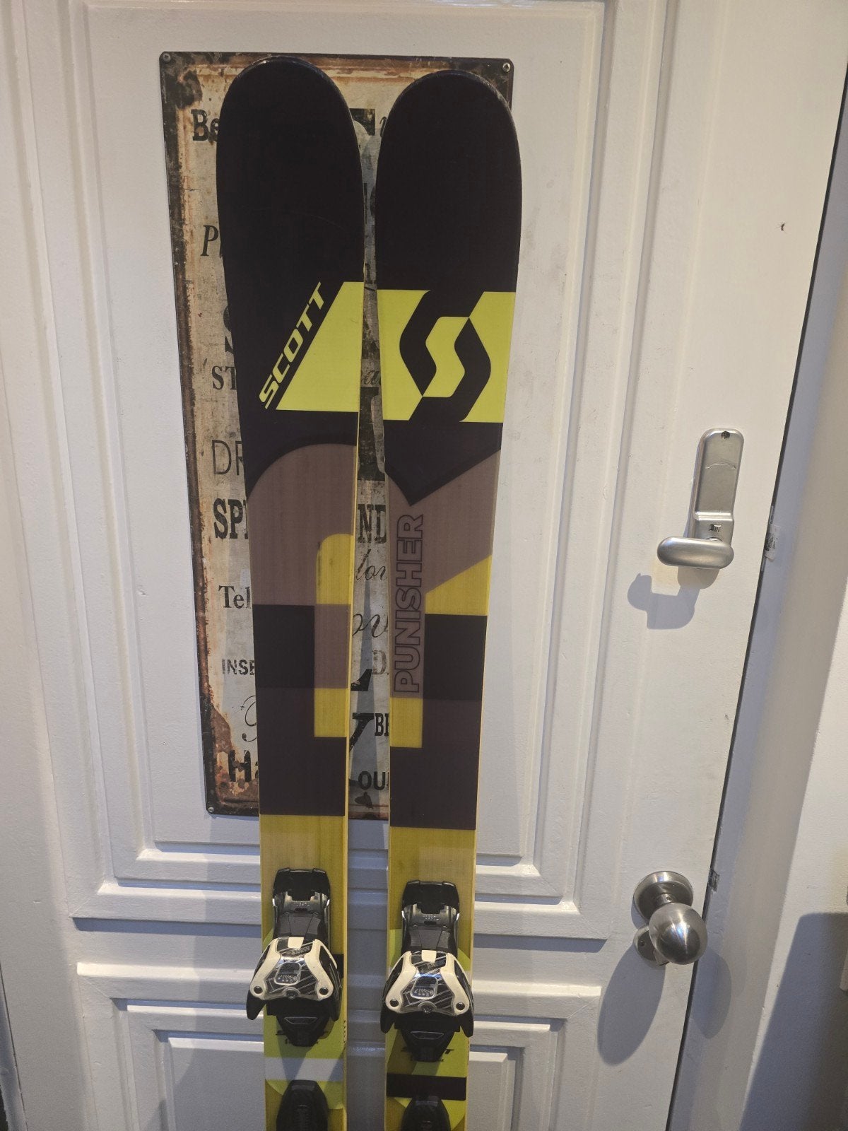 185cm SCOTT PUNISHER 95 TWINTIPS FREESTYLE, Overige merken, 180 cm of meer, Ophalen of Verzenden, Zo goed als nieuw