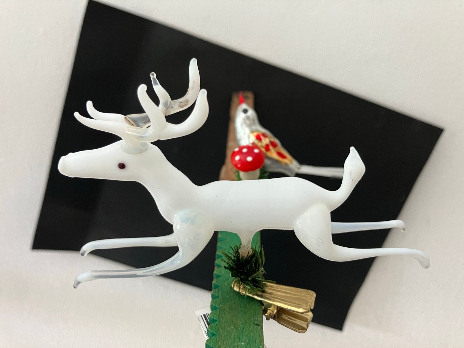 Oude kerstversiering  springend  melkglas, Ophalen of Verzenden