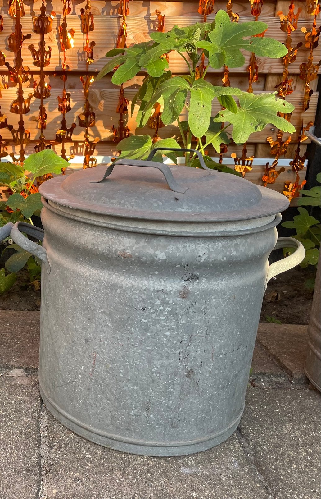 Zinken bak met deksel, Ophalen, Gebruikt, Minder dan 30 cm, Rond