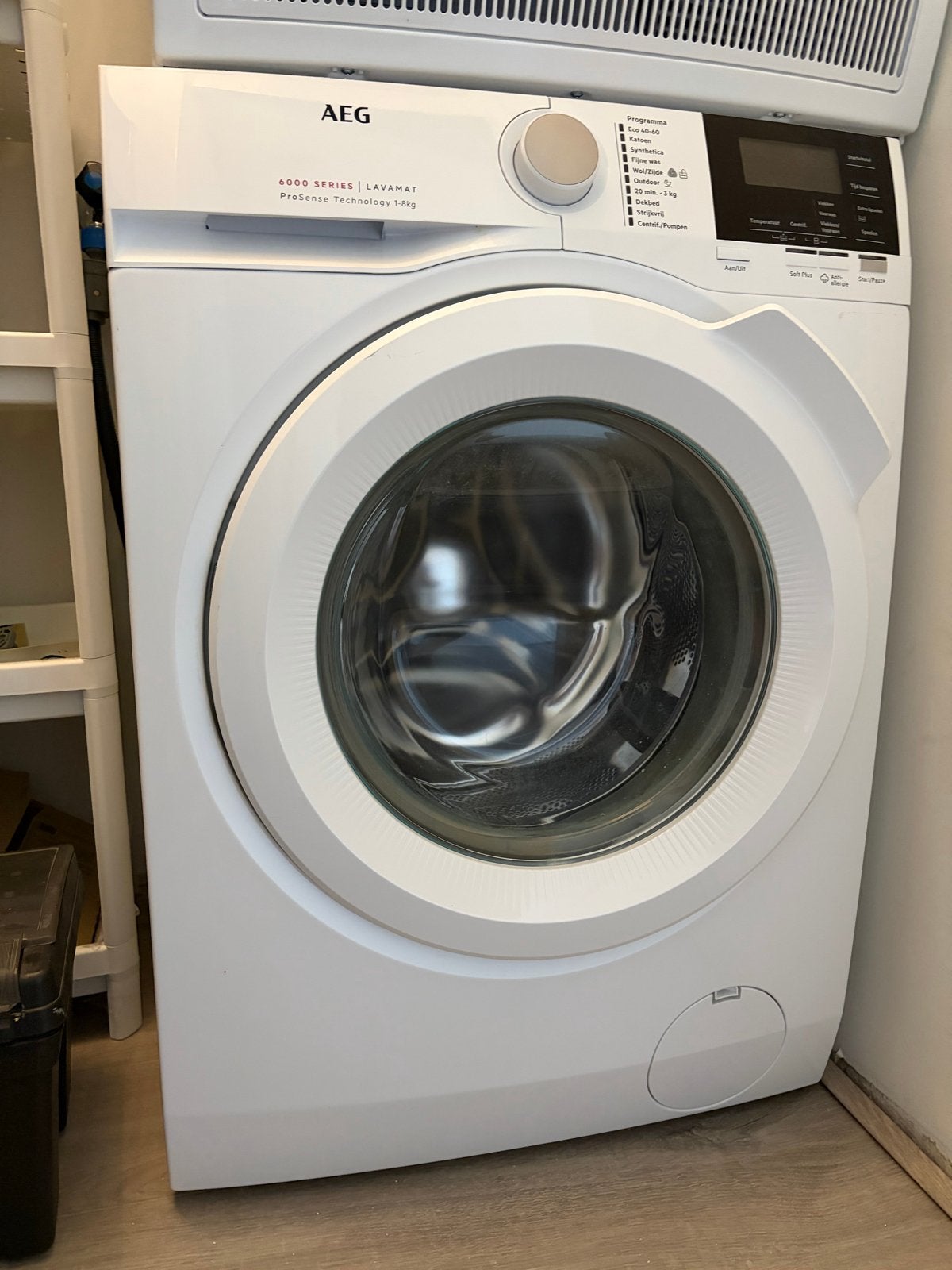 AEG Lavamat 6000 Series ProSense 1-8kg Wasmachine, Witgoed en Apparatuur, Ophalen, Zo goed als nieuw, 85 tot 90 cm, 1200 tot 1600 toeren