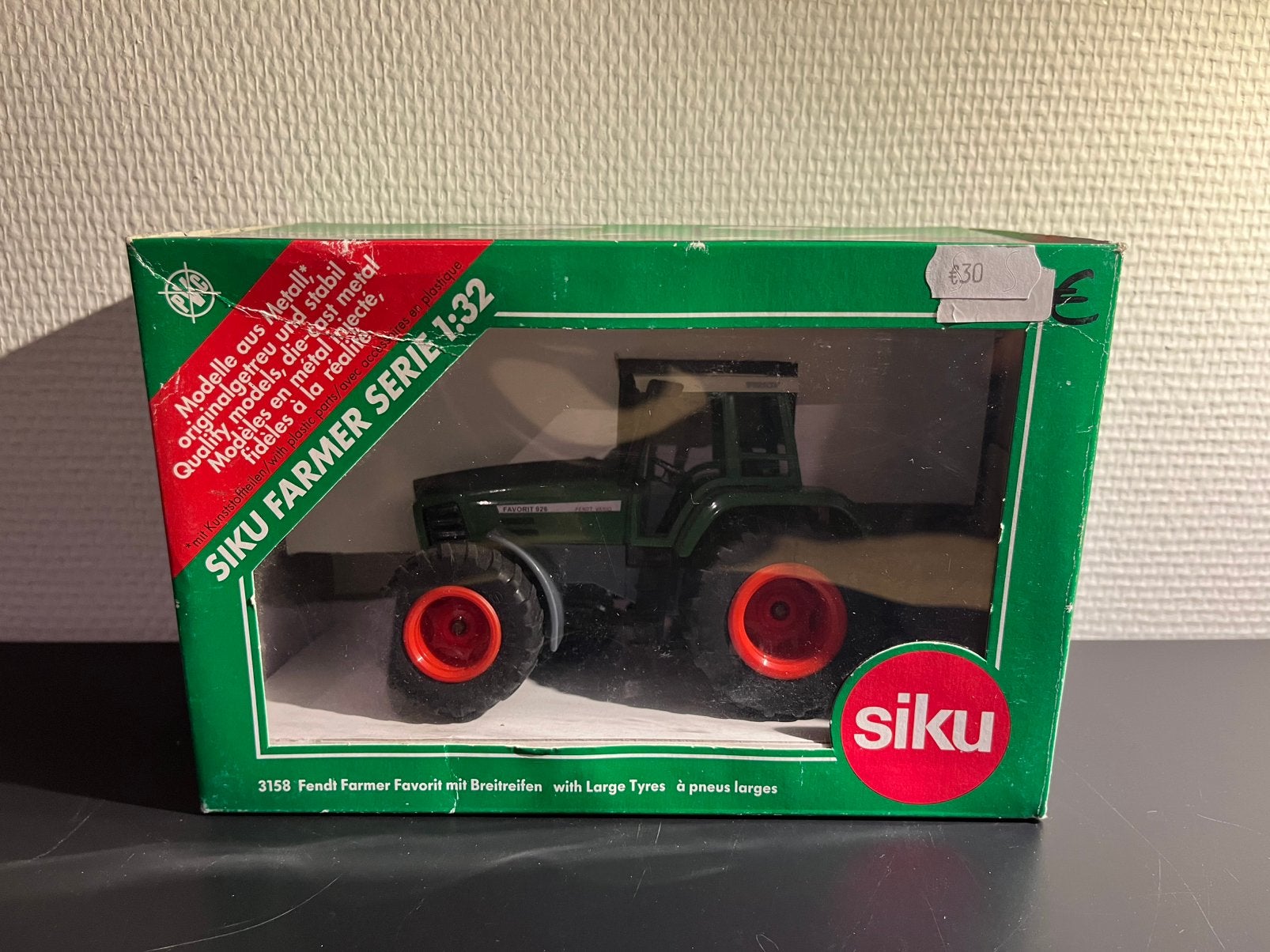 Fendt favorit 926 vario siku 1:32, Ophalen of Verzenden, Nieuw, Tractor of Landbouw, SIKU