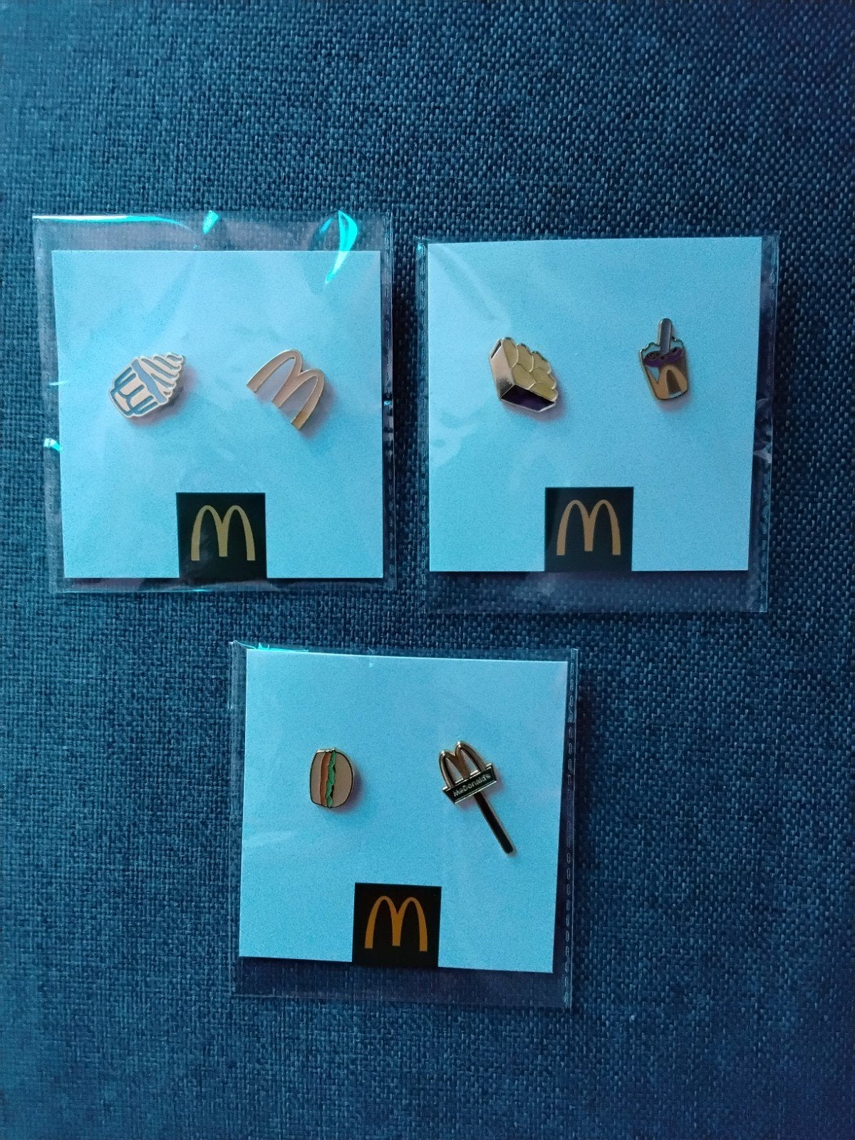 McDonald's Pin Set - Nieuw in verpakking, Verzamelen, Speldjes, Pins en Buttons, Ophalen of Verzenden, Nieuw