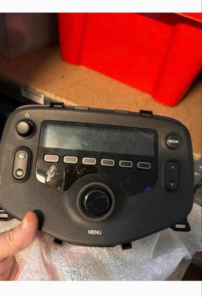 Toyota aygo radio, Ophalen of Verzenden, Zo goed als nieuw