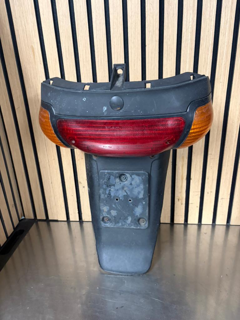 piaggio zip type 3 / 98 spatbord, Ophalen
