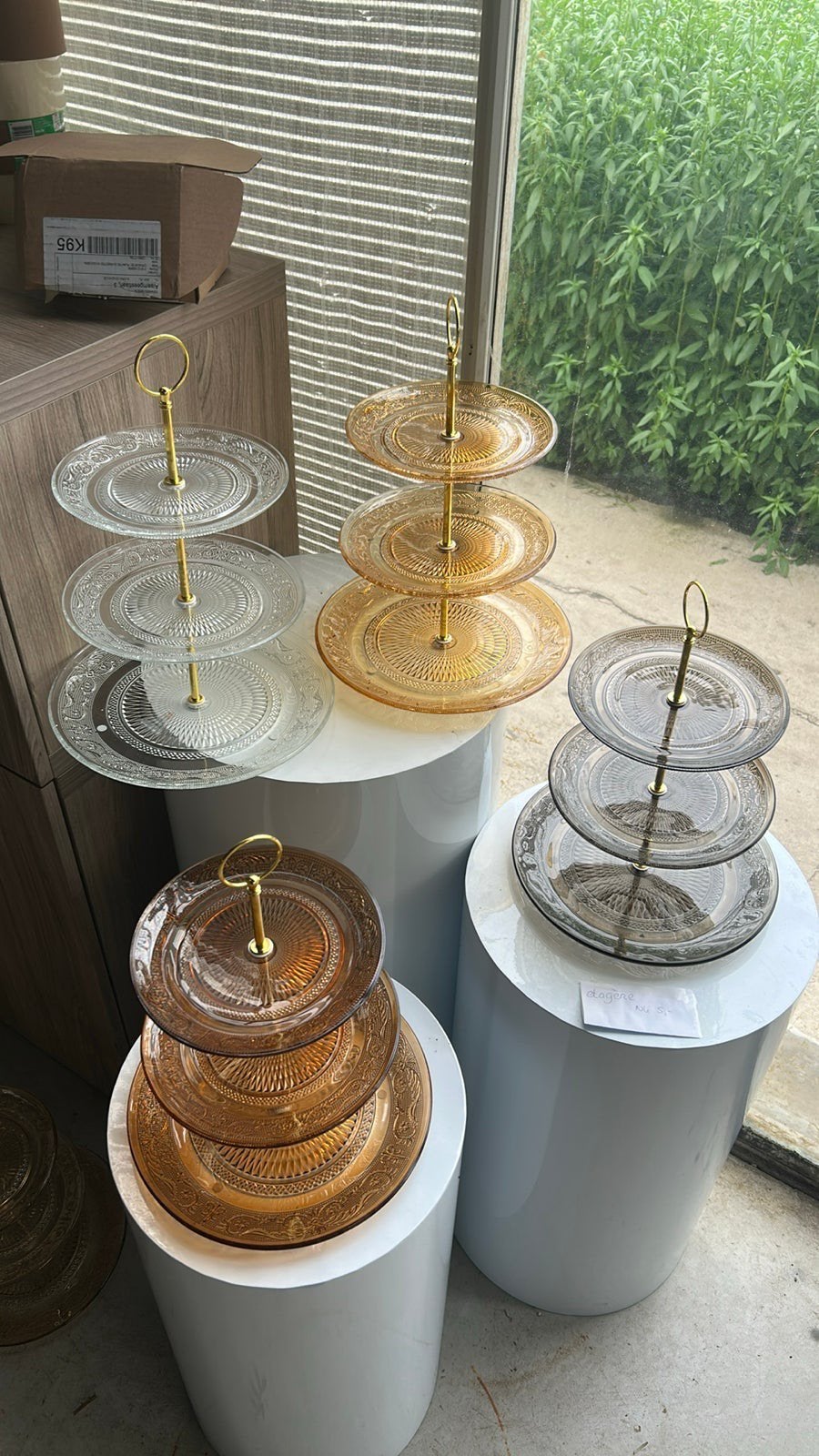 Elegante Etagère - Perfect voor Gebak en Snacks, Ophalen of Verzenden, Zo goed als nieuw
