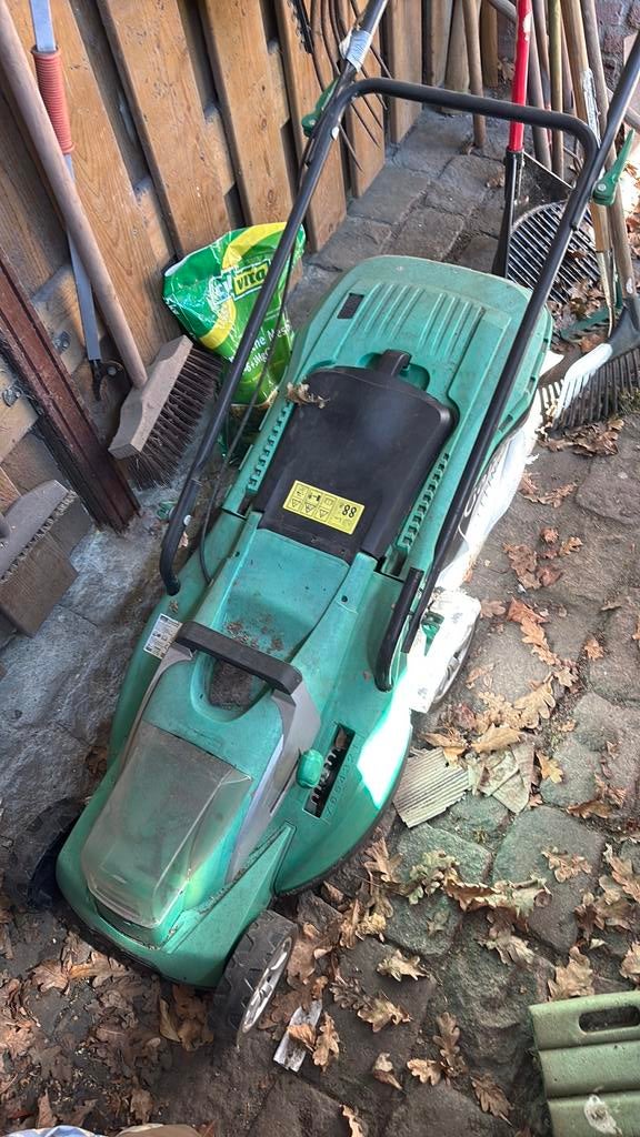 Accu grasmaaier, Tuin en Terras, Grasmaaiers, Ophalen, Zo goed als nieuw