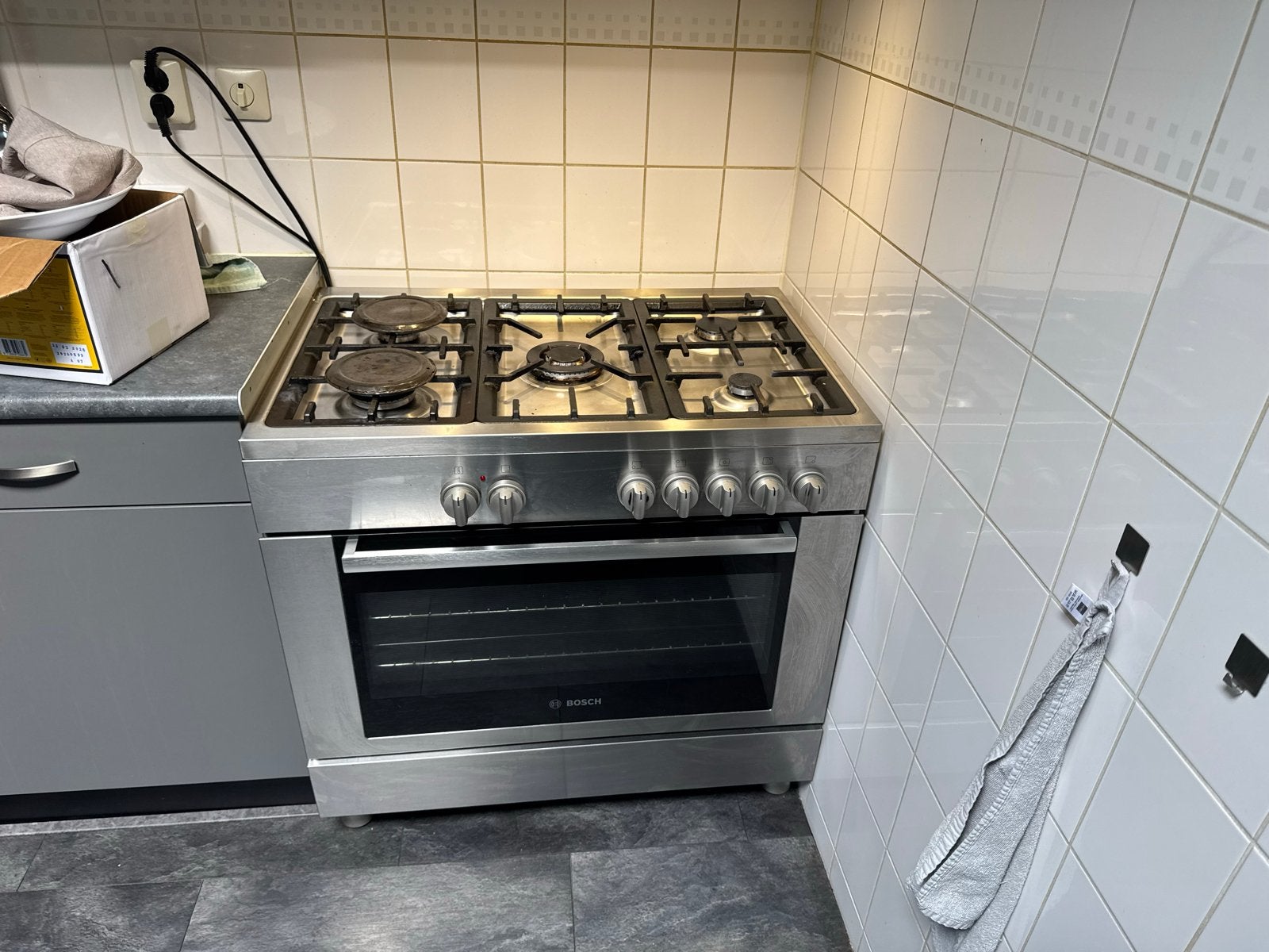 Bosch Vrijstaand Gasfornuis met Oven - RVS moet nu weg!!!, Witgoed en Apparatuur, Ophalen, Gebruikt, 60 cm of meer, 4 kookzones