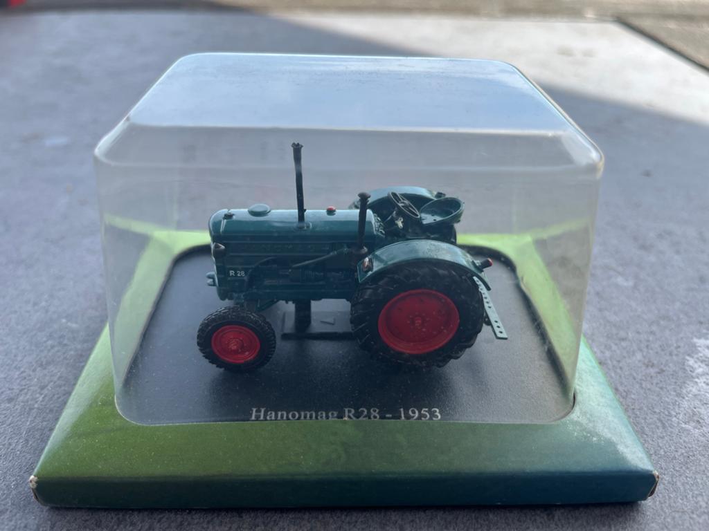 Hanomag R28 - 1953 schaalmodel tractor 1:43, Ophalen of Verzenden, Zo goed als nieuw, Tractor of Landbouw, Overige merken