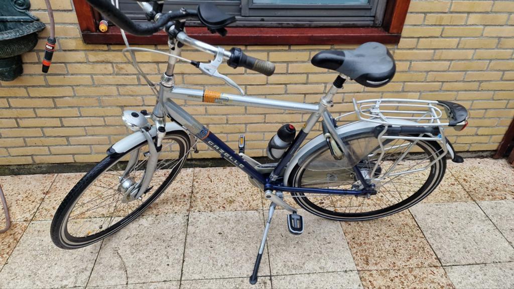 Gazelle Orange Speciale Editie - Frame 57 cm met pompje, Fietsen en Brommers, Fietsen | Dames | Damesfietsen, Ophalen, Gebruikt