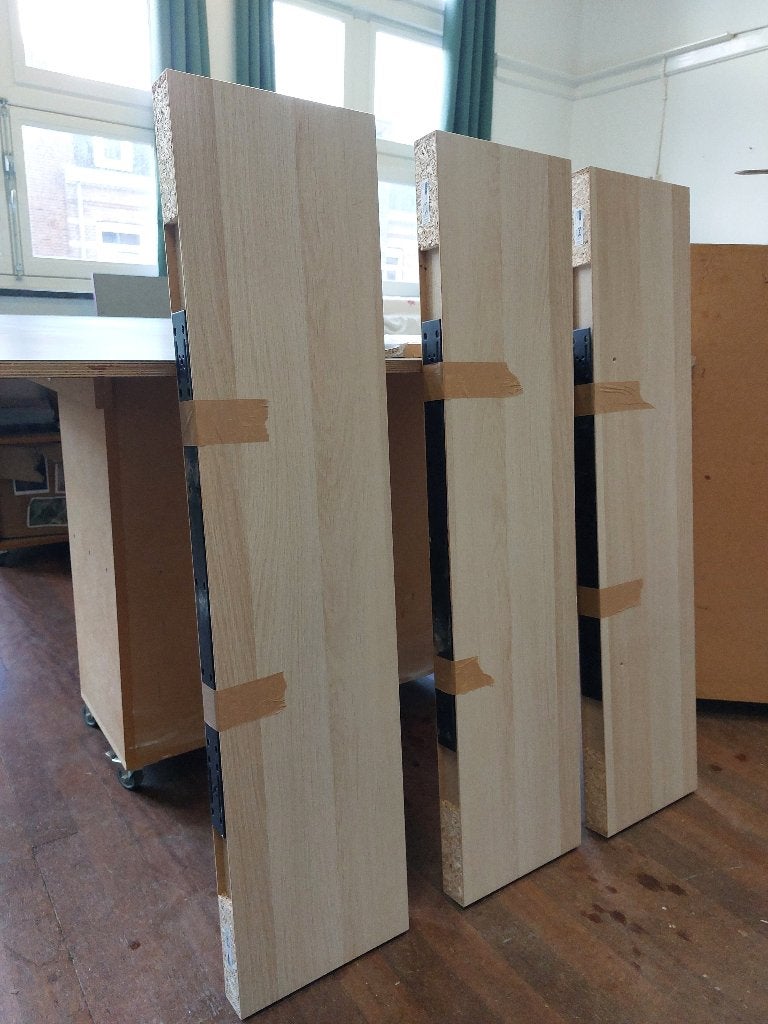 wandplanken lack ikea 3 stuks, Ophalen, Zo goed als nieuw