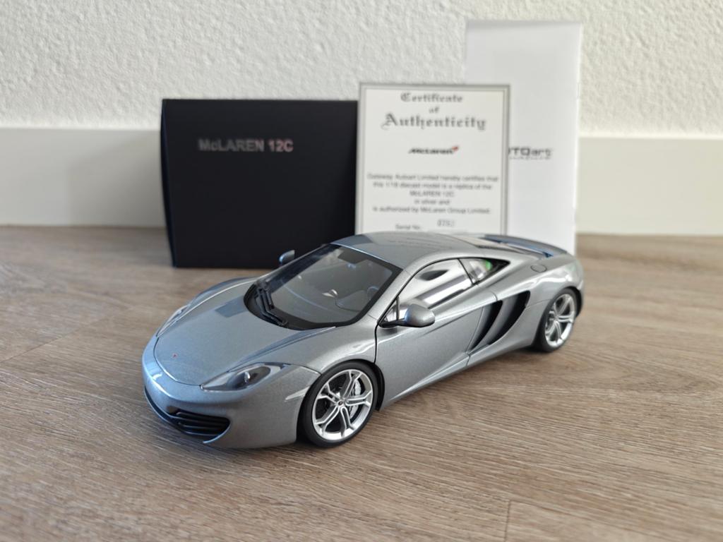 Autoart Signature McLaren 12C Silver 76007, Ophalen of Verzenden, Zo goed als nieuw, Auto, Autoart