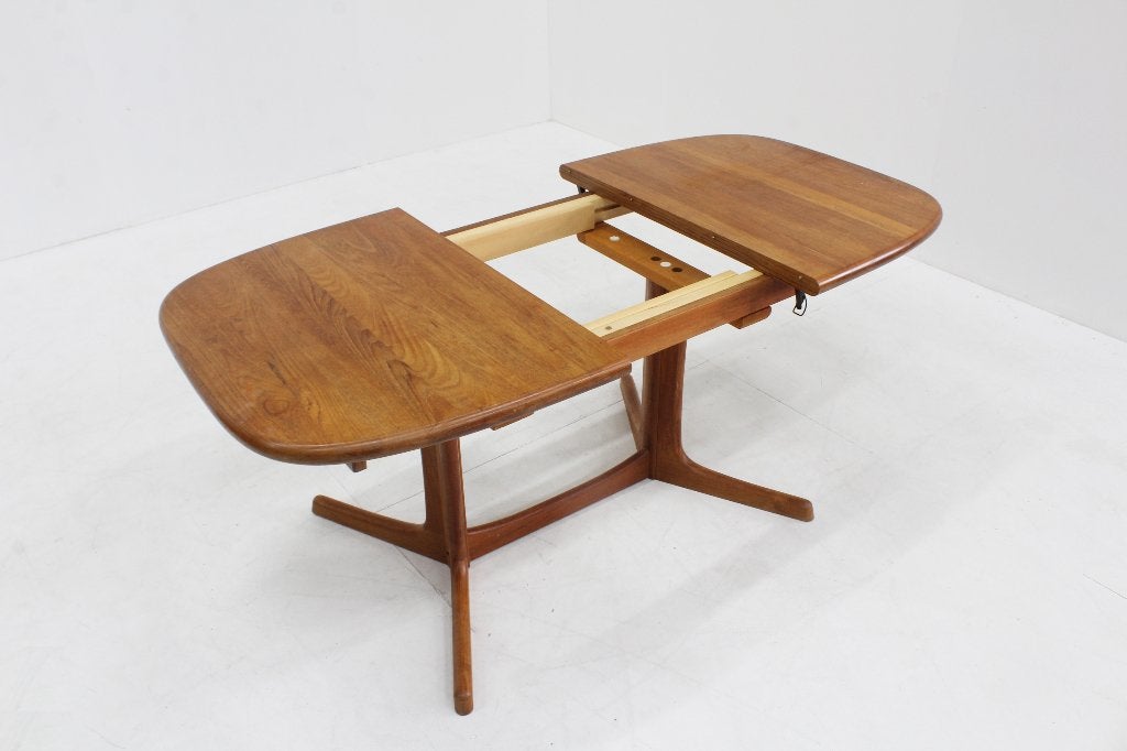 Vintage deense ovalen uitschuifbare eettafel  Dyrlund  teak, Gebruikt, 100 tot 150 cm, Ophalen of Verzenden, Vijf personen of meer