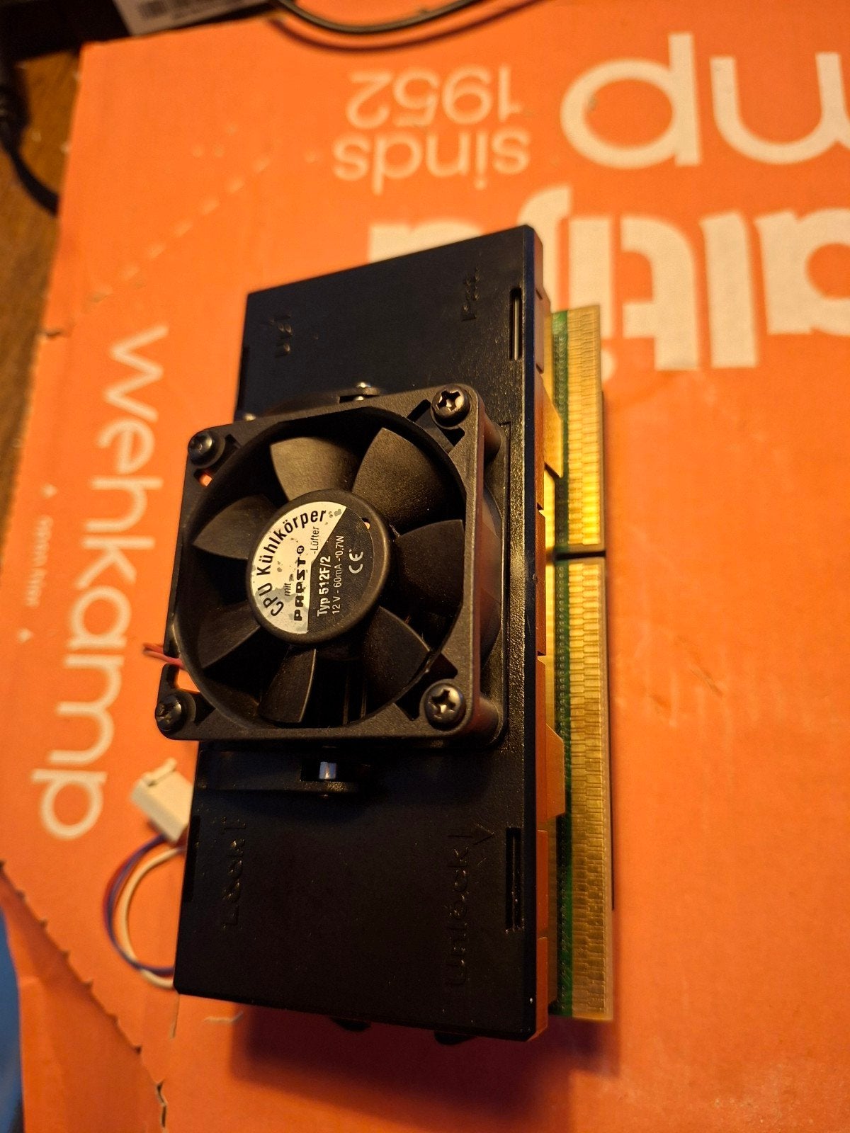 Intel Pentium III 500MHz, Computers en Software, Processors, Ophalen of Verzenden, Minder dan 2 Ghz