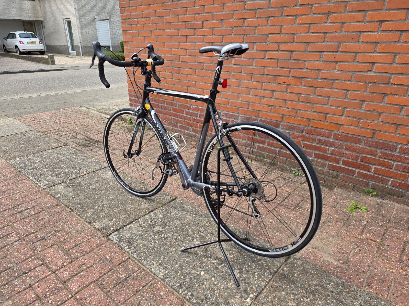 Giant OCR 1.0 – Shimano 105 – Maat L – Zo goed als nieuw, 28 inch, Zo goed als nieuw, Meer dan 20 versnellingen, Giant