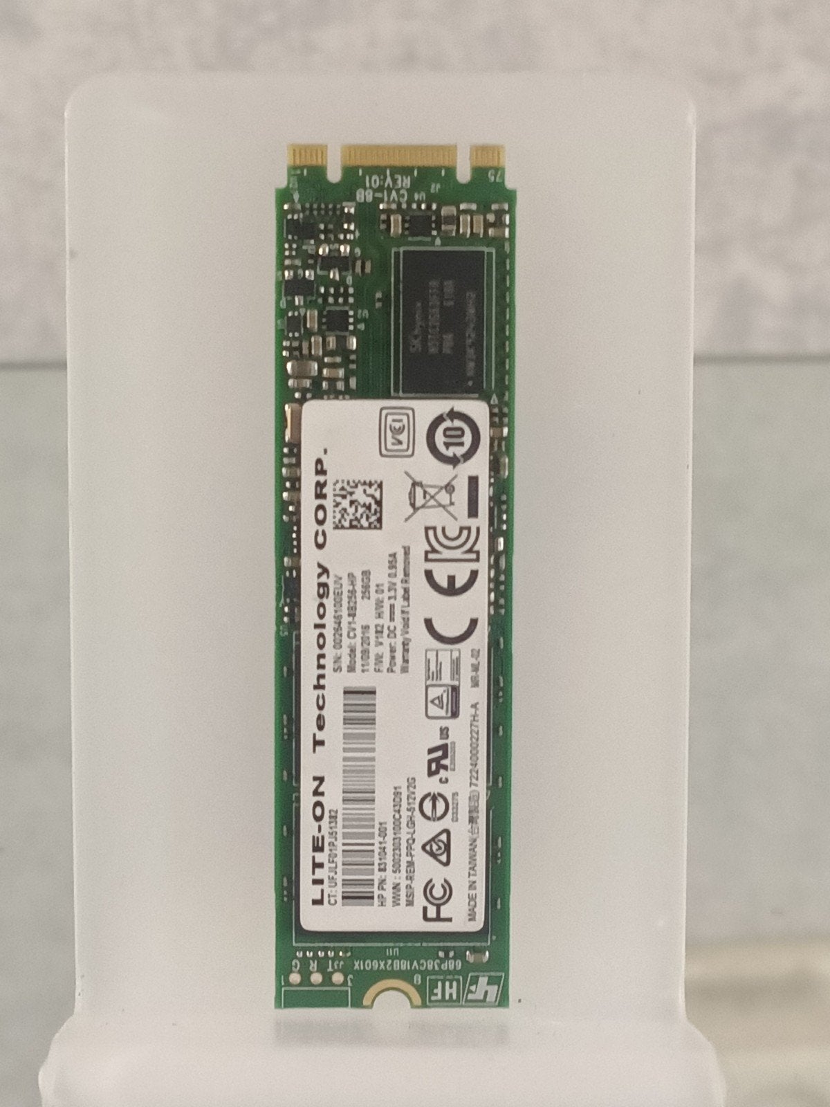 LITEON CV1-8B256-HP 256.0 GB SSD, Intern, 256GB, Ophalen of Verzenden, Zo goed als nieuw