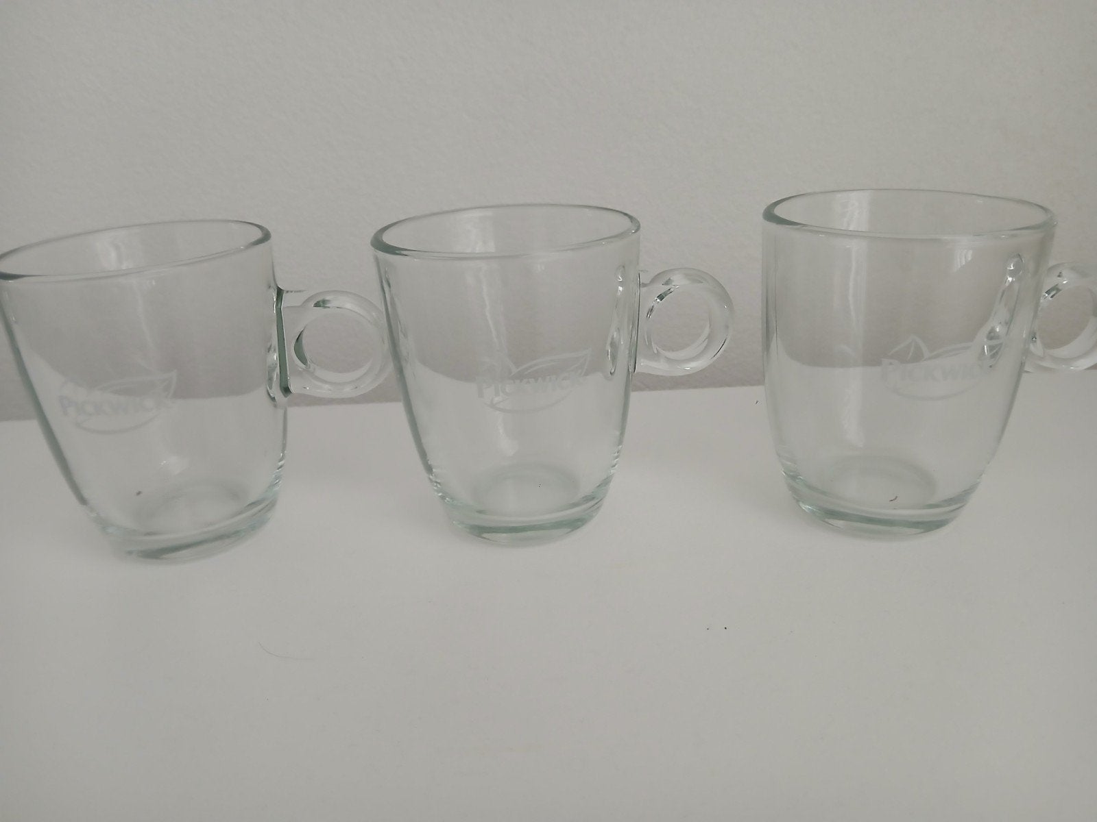 3x pickwick theeglas 26 cl, Ophalen of Verzenden, Bierglas