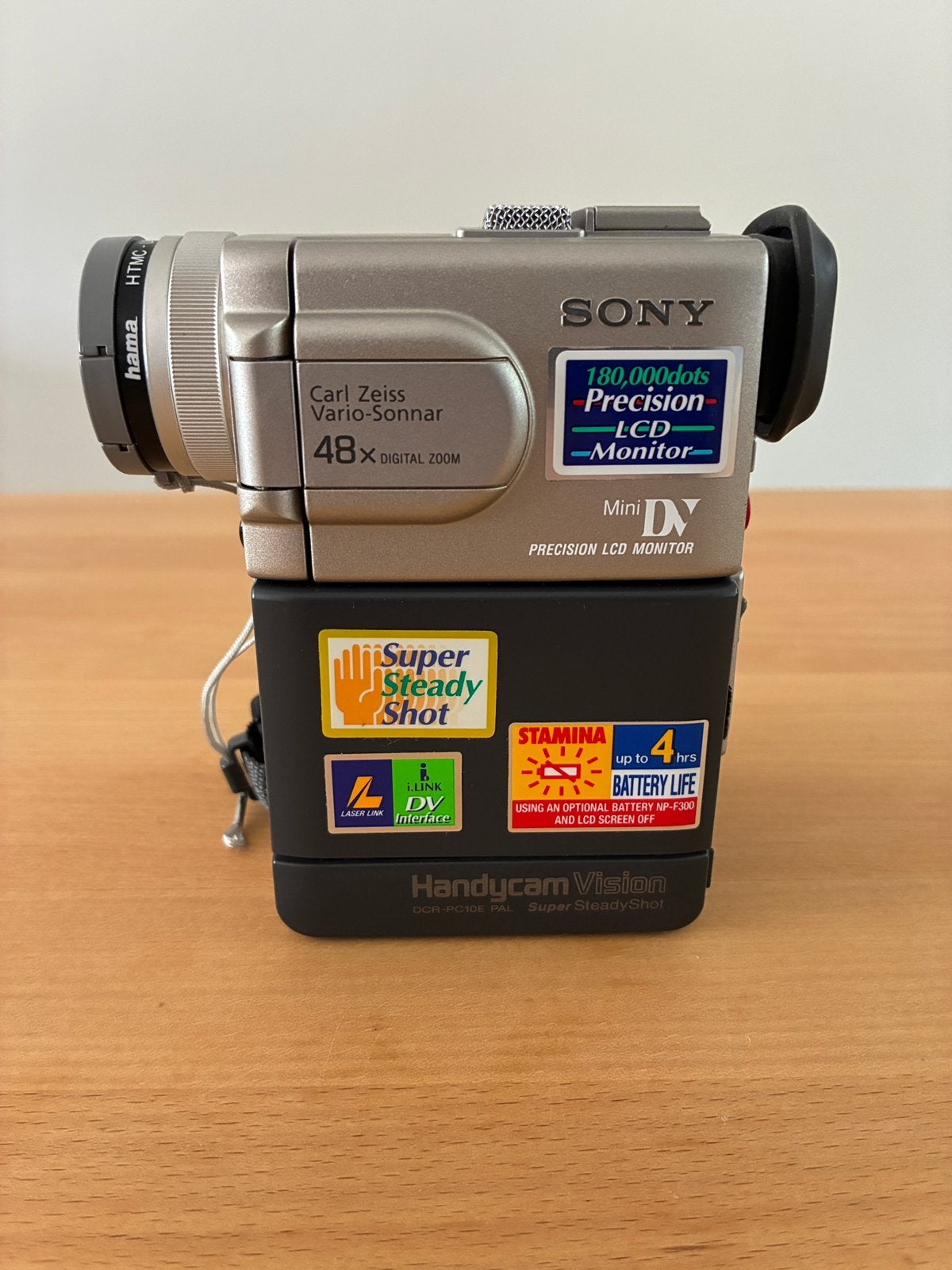 Sony camrecorder DCR - PC10E, Mini dv, Gebruikt, 20x of meer, Ophalen of Verzenden