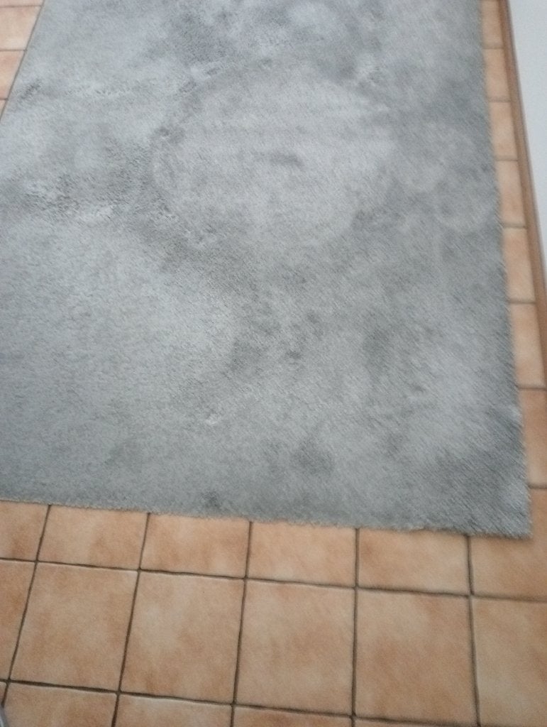 vloerkleed grijze kleur 133x195 cm, Ophalen, Gebruikt, 100 tot 150 cm, 150 tot 200 cm