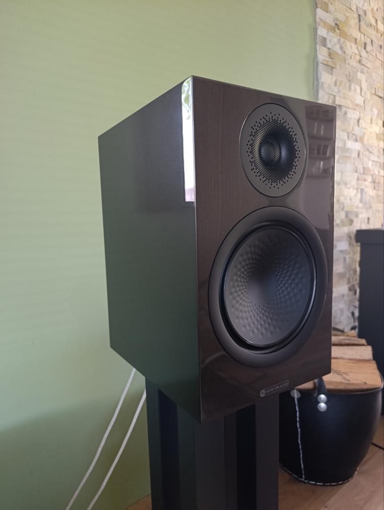 Monitor Audio Silver 100 LE Carbon Black+ stands, Overige merken, Ophalen of Verzenden, Zo goed als nieuw, 60 tot 120 watt